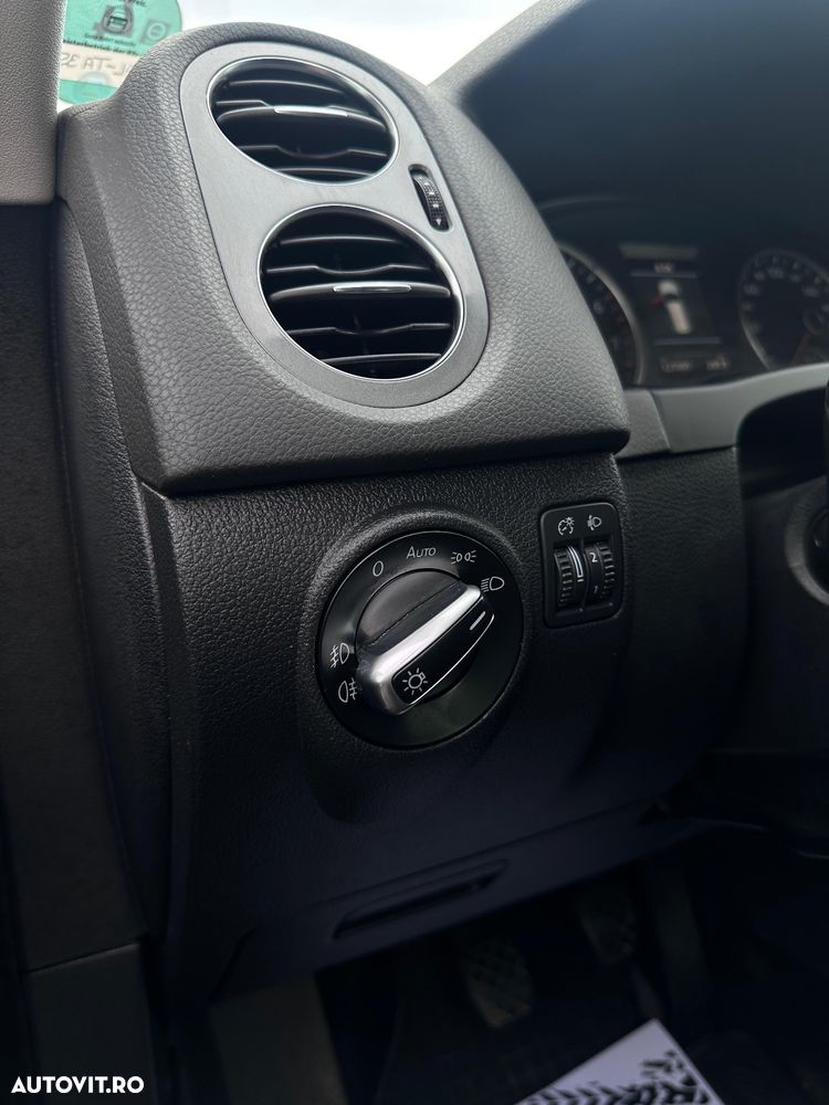 Volkswagen Tiguan 1.4 TSI BlueMotion Technology Exclusive - 22