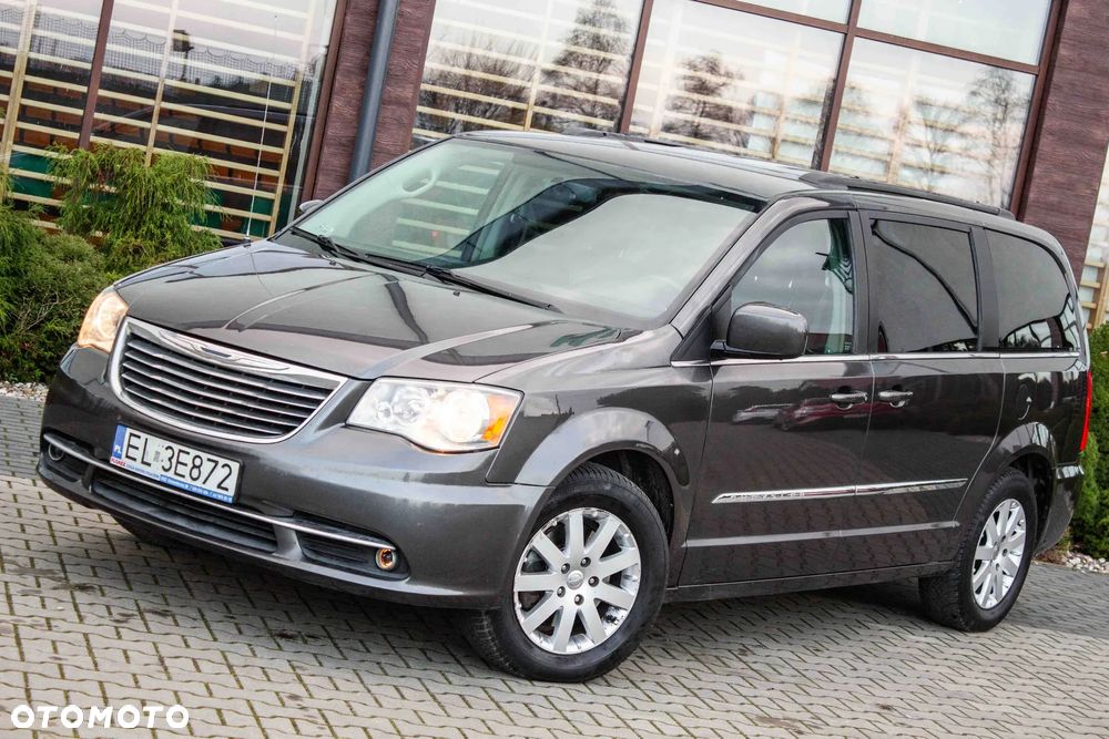 Chrysler Town & Country 3.6 Touring - 2