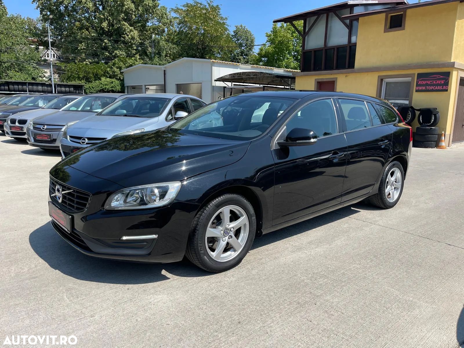 Volvo V60 D2 Geartronic - 1