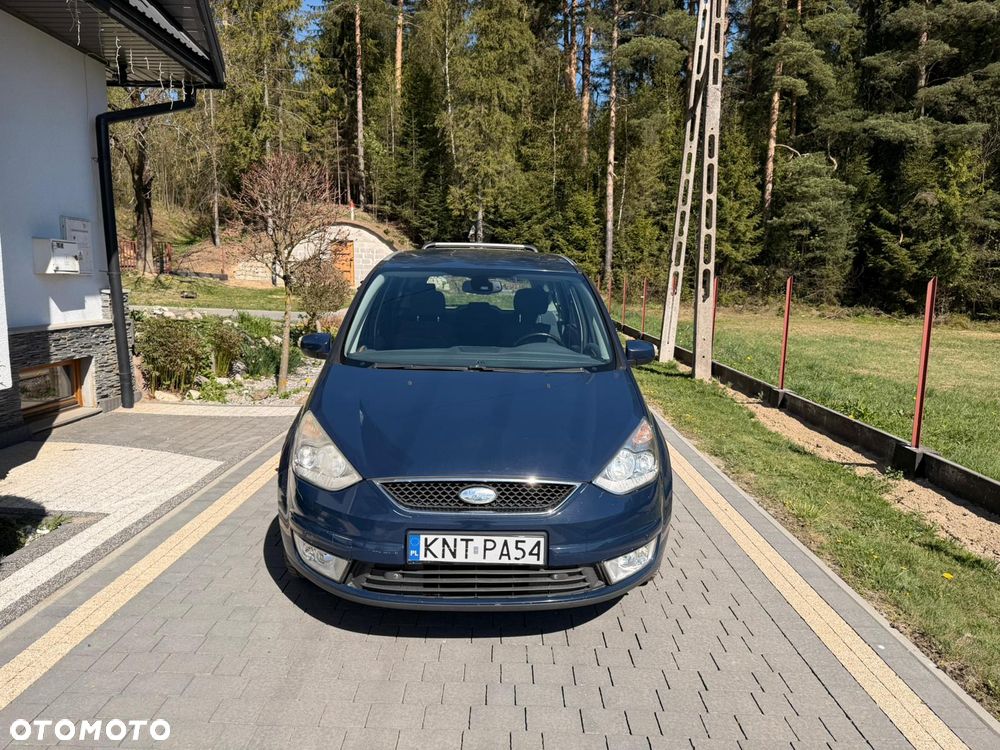 Ford Galaxy 2.0 Ghia - 13