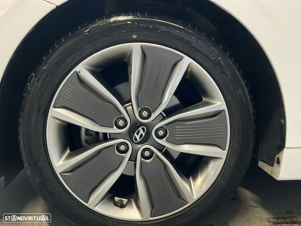 Hyundai Ioniq 1.6 GDI HEV - 9