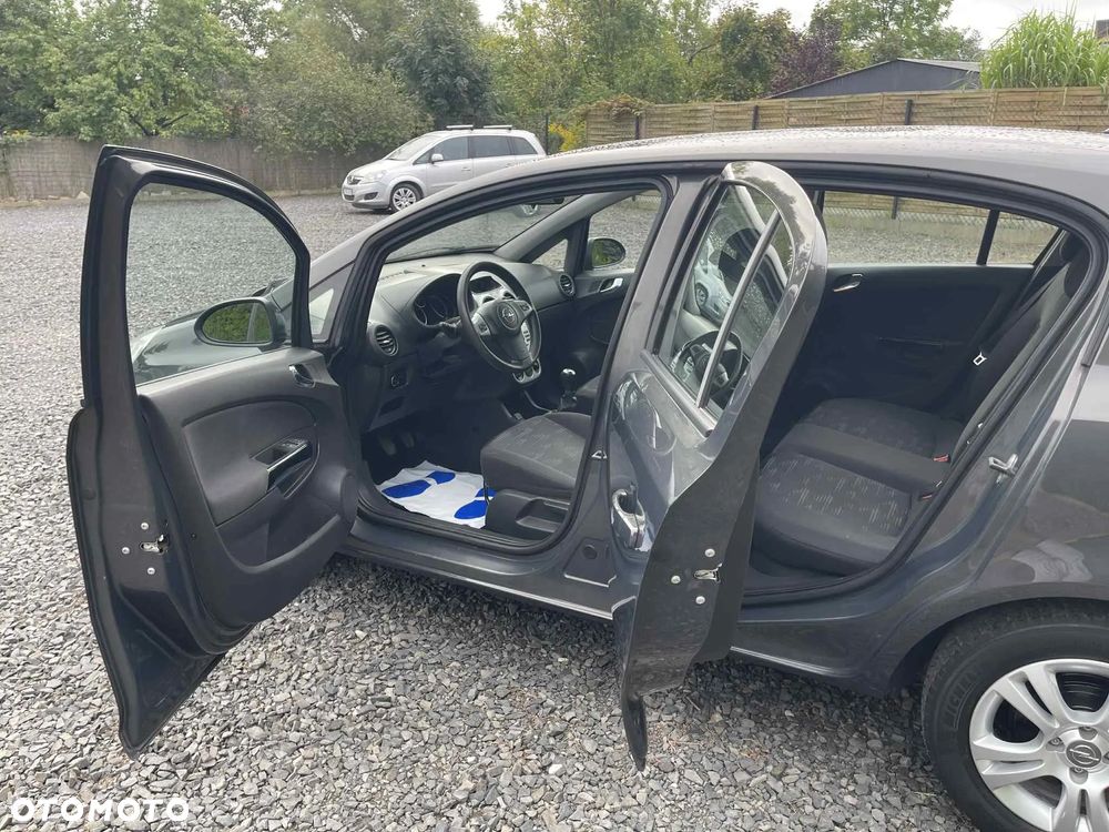 Opel Corsa - 13