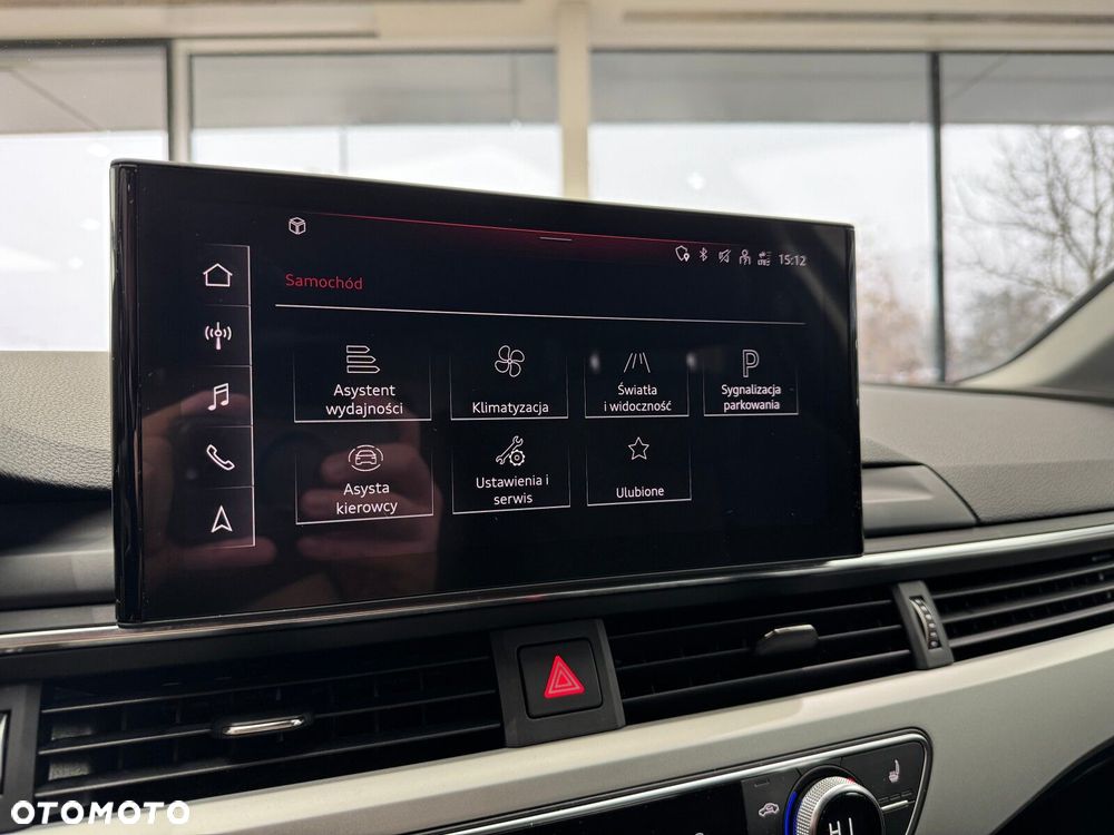 Audi A4 Limousine - 30