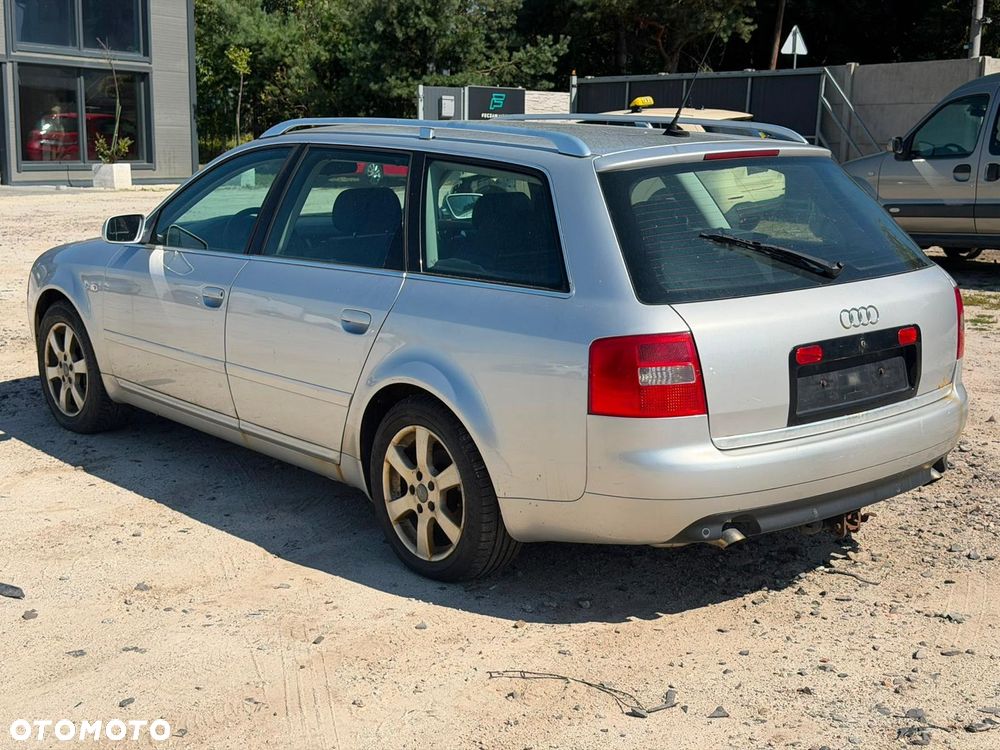 Audi A6 Avant 2004