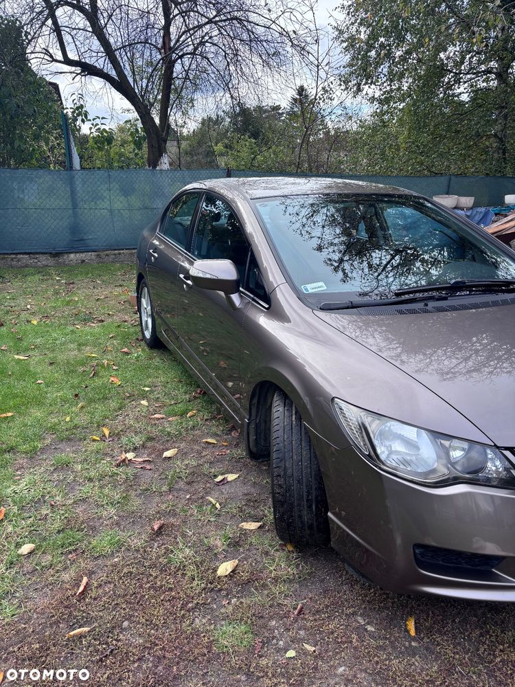 Honda Civic 1.8 Comfort - 3