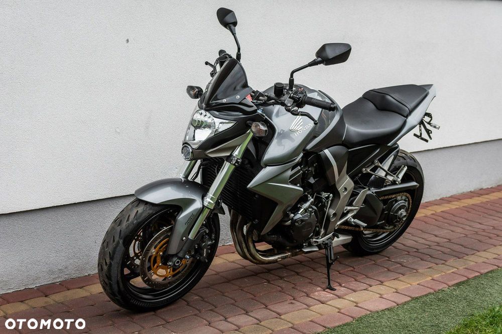 Honda CB - 7