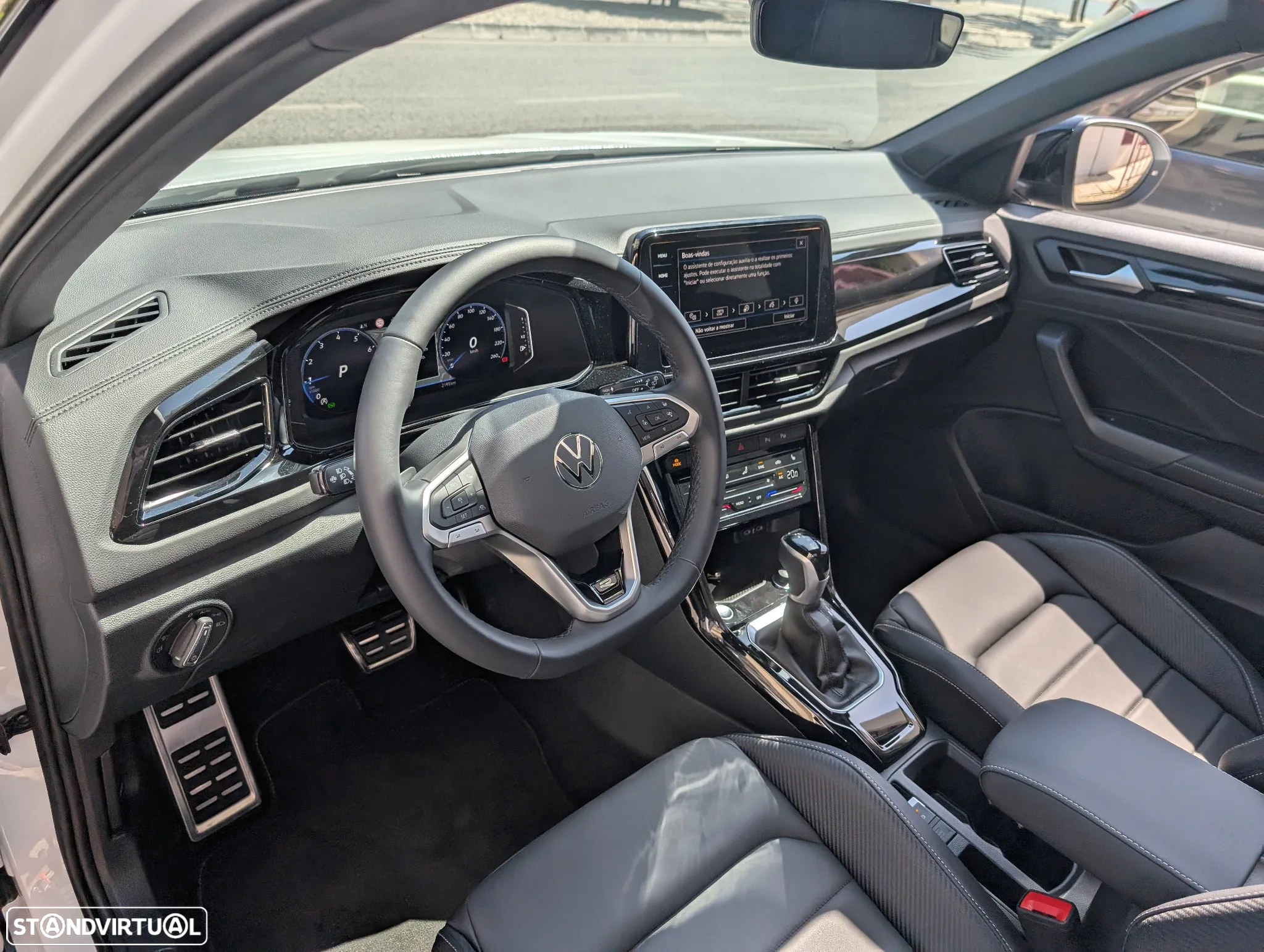 VW T-Roc 1.5 TSI R-Line DSG - 17