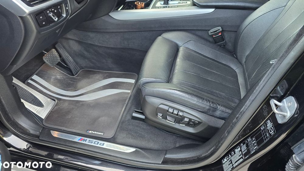 BMW X5 M M50d Sport-Aut - 17