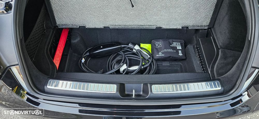 Mercedes-Benz GLC 300 - 31