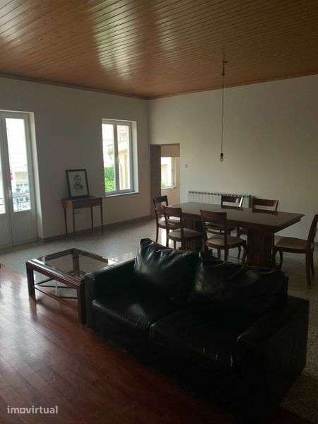 Casa para arrendar em Pedras Salgadas - Grande imagem: 2/12