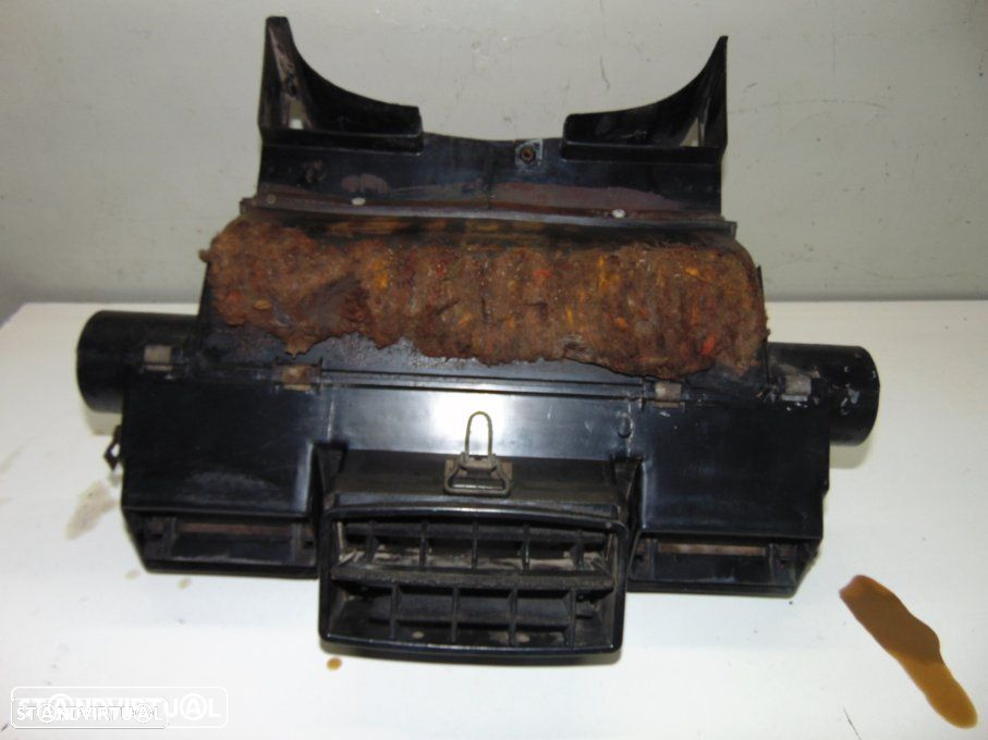 Mercedes W115 - caixa de chaufagem - 3