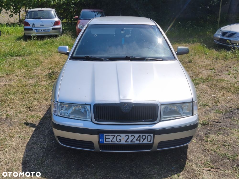 Skoda Octavia - 2