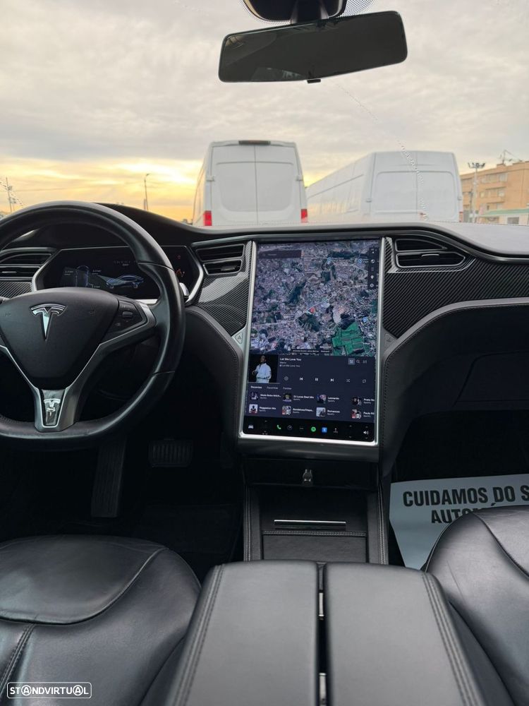 Tesla Model S 60 - 15