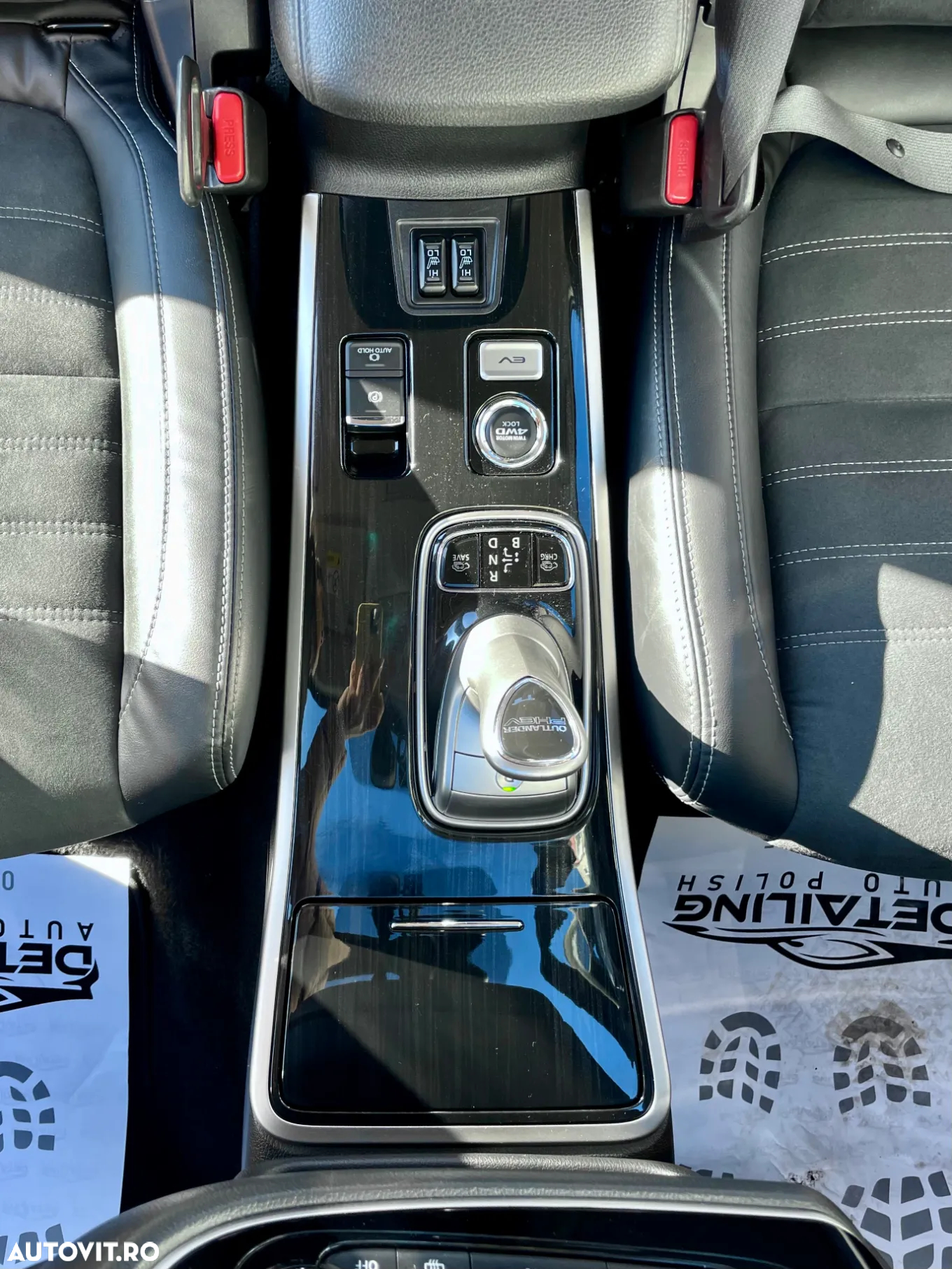 Mitsubishi Outlander - 29