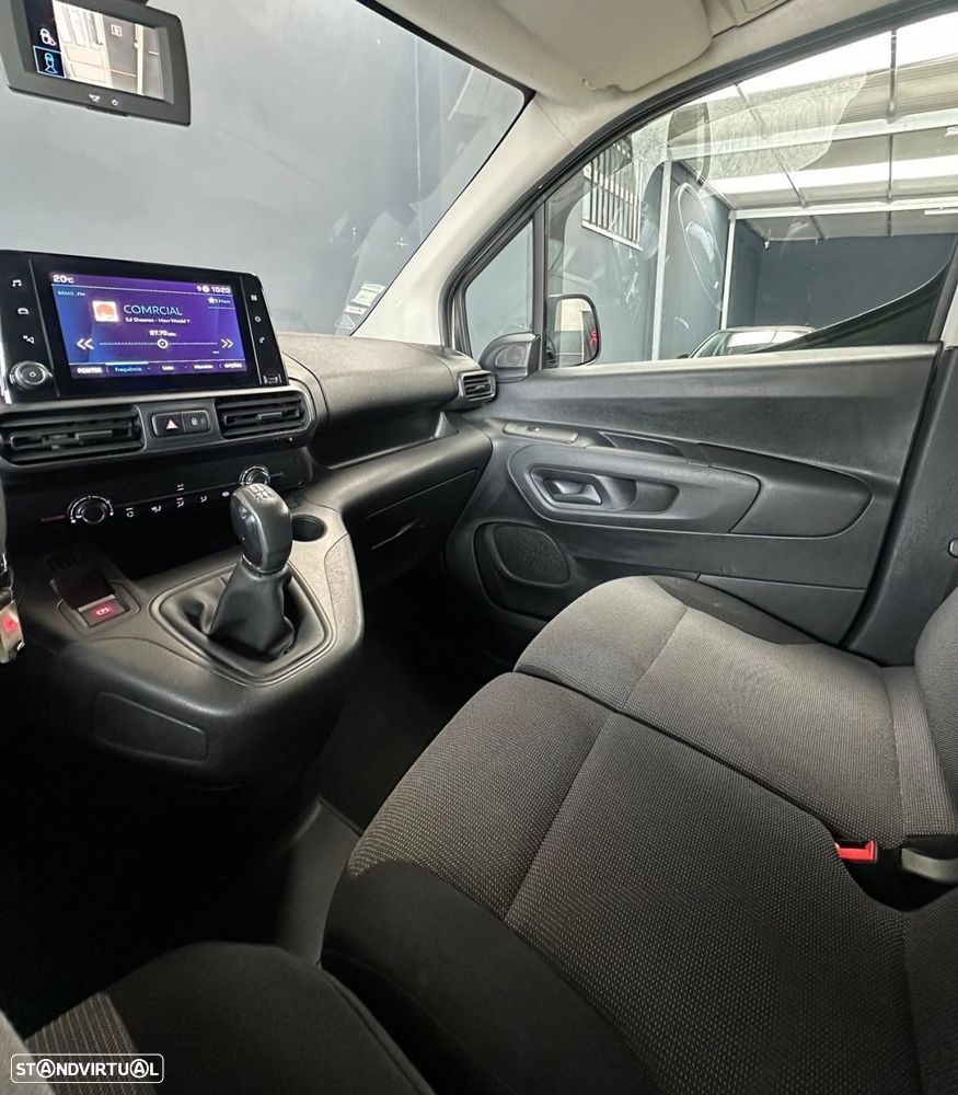 Peugeot Partner 1.5 BlueHDi Asphalt Standard - 23