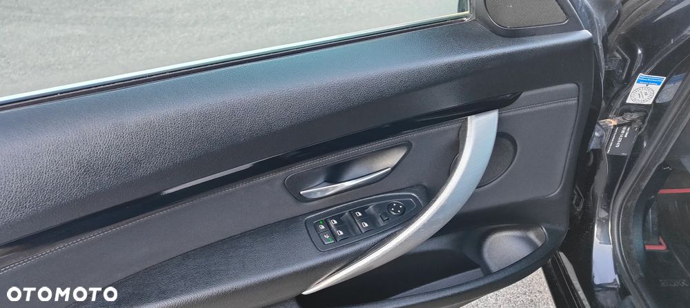 BMW 3GT 320d xDrive - 34