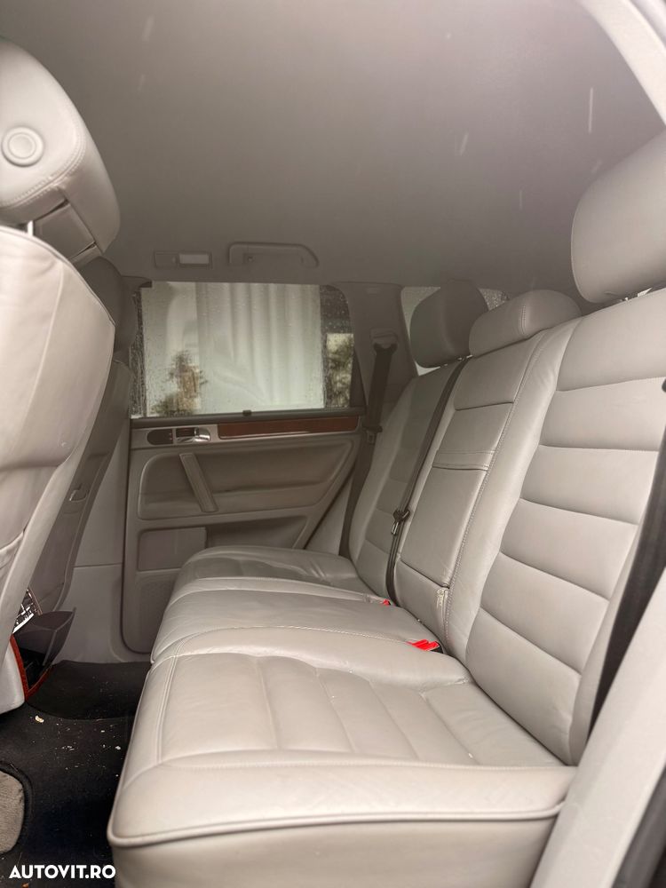 Volkswagen Touareg 2.5 TDI R5 Aut. - 7