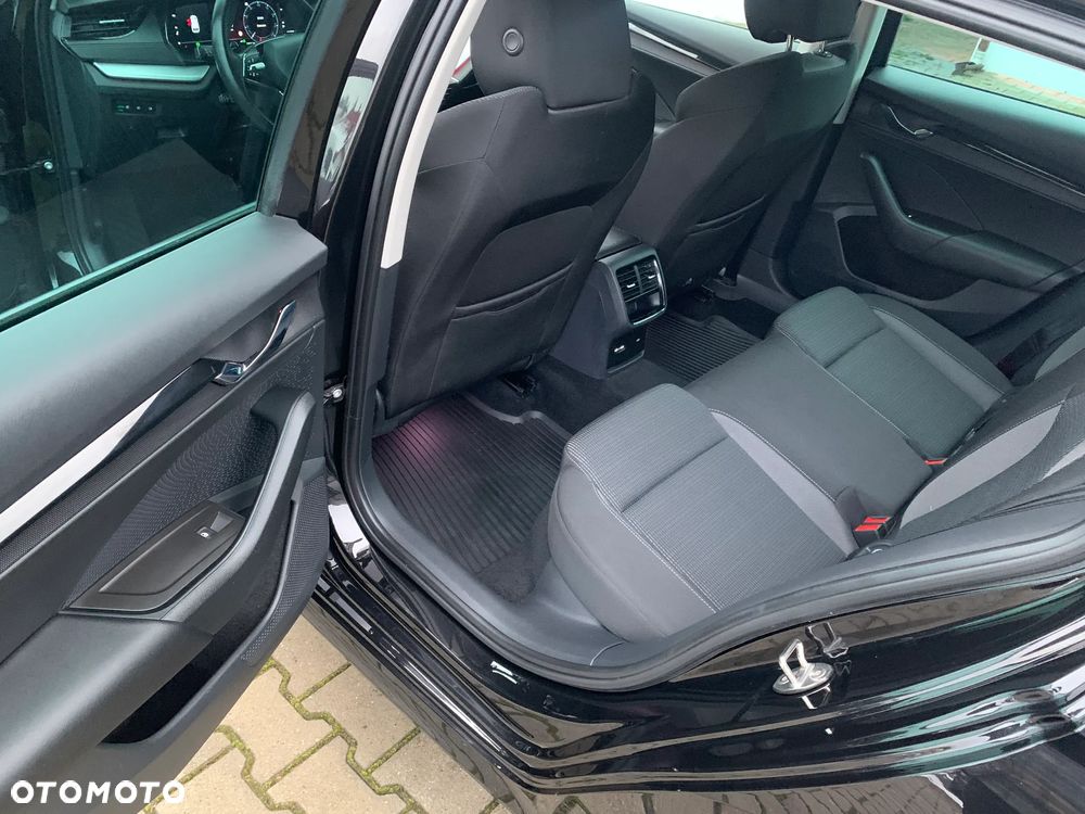 Skoda Octavia - 14