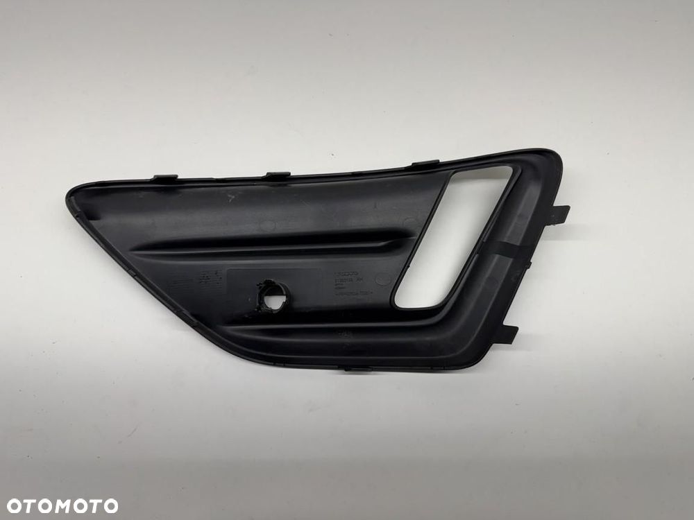 Prawa Kratka Zderzaka  Volvo xc60 I r design  31383119 - 2