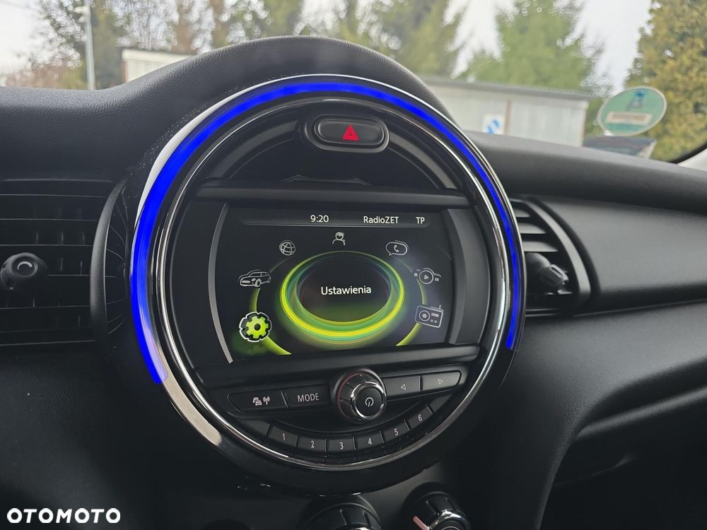 MINI ONE Standard - 16