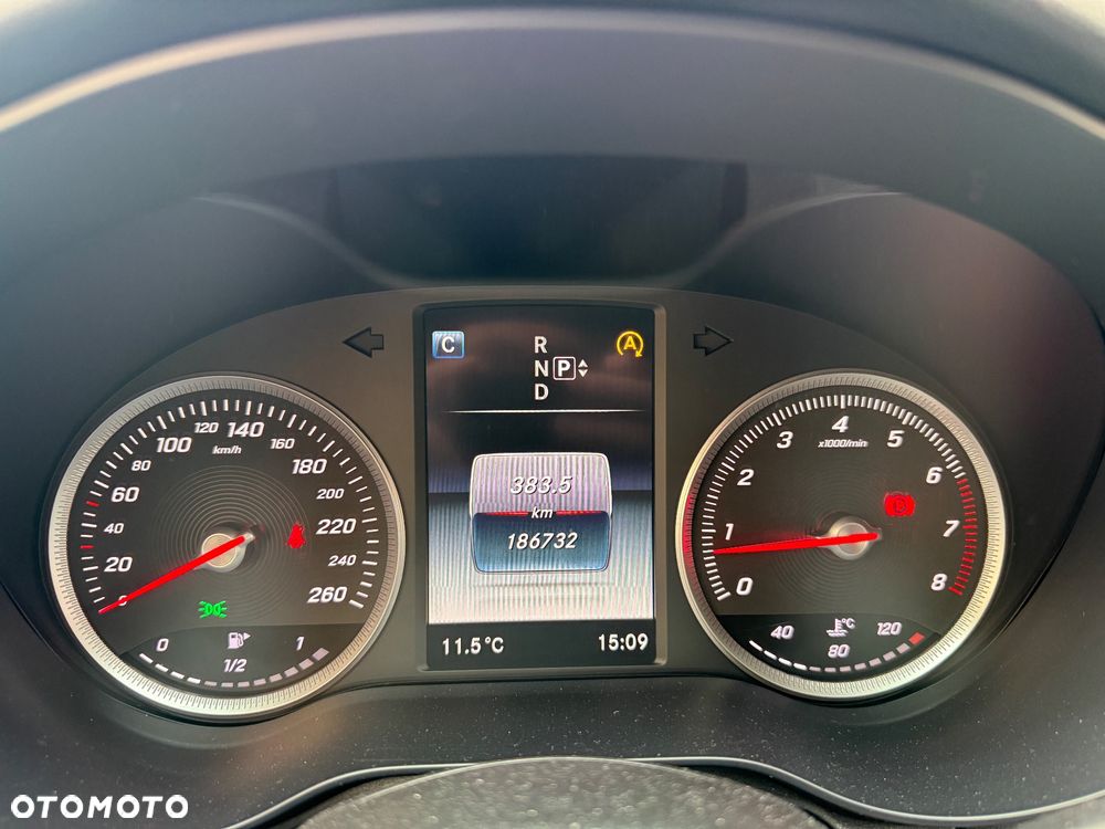 Mercedes-Benz Klasa C 200 9G-TRONIC - 30