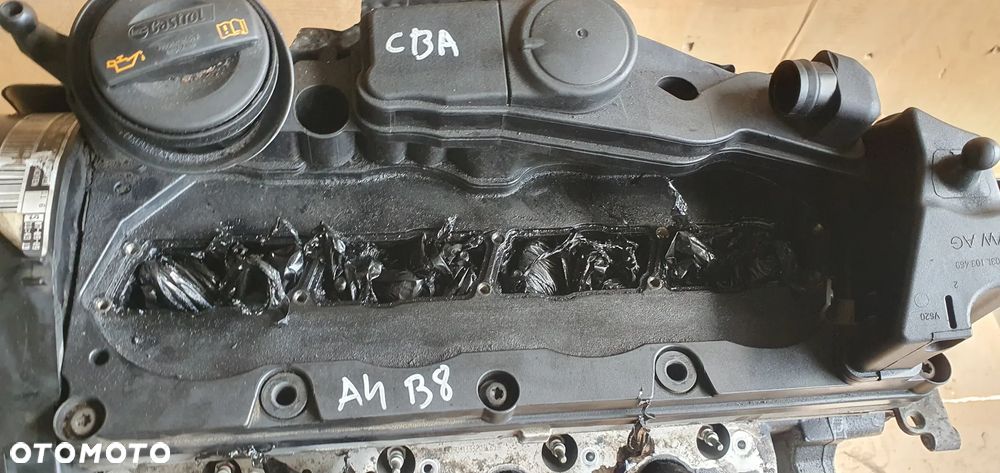 Silnik słupek blok silnika Audi A4 B8 2.0 TDI CBA - 13