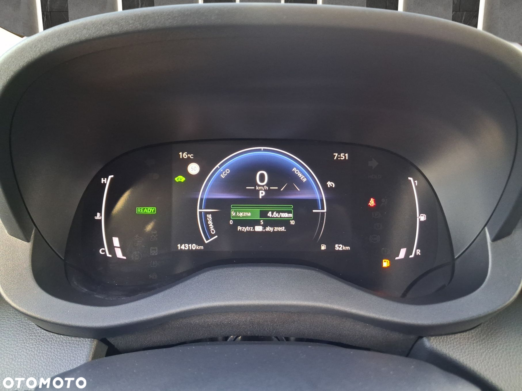 Toyota Yaris Hybrid 1.5 Style - 20