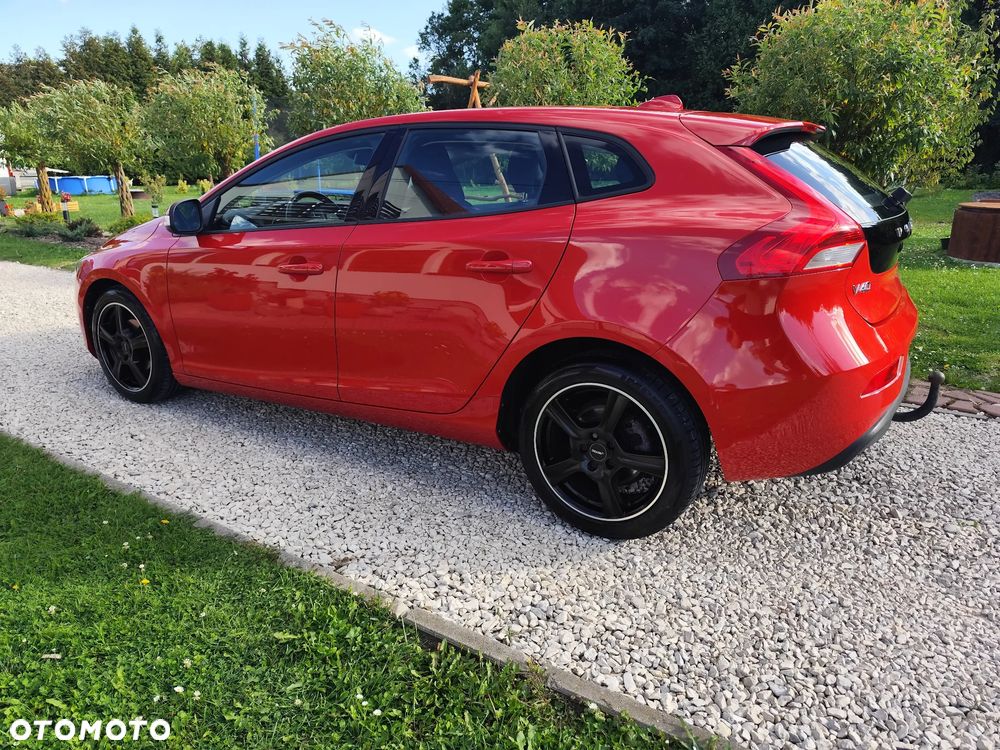 Volvo V40 D2 Drive-E Momentum - 3