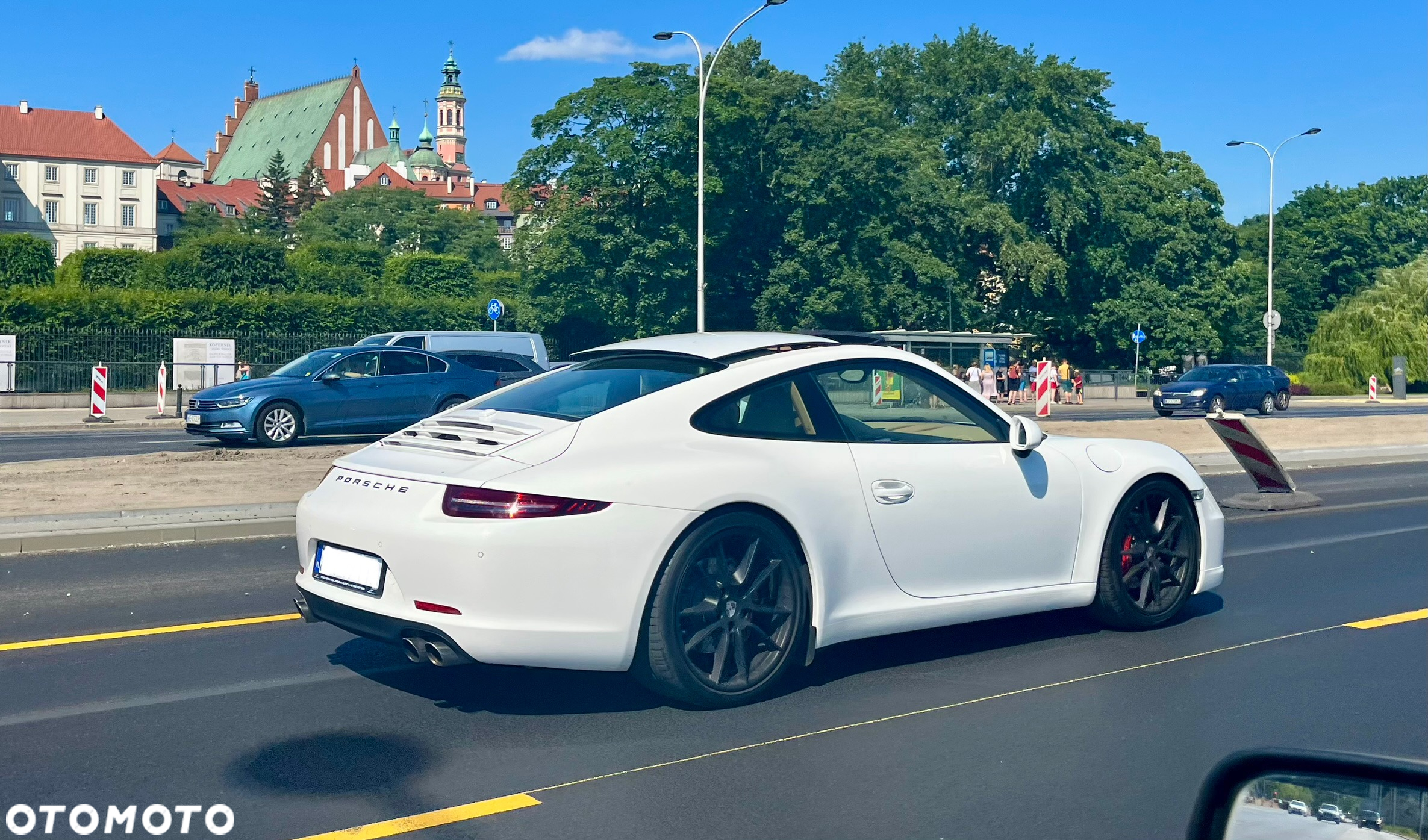 Porsche 911 Carrera S PDK - 12