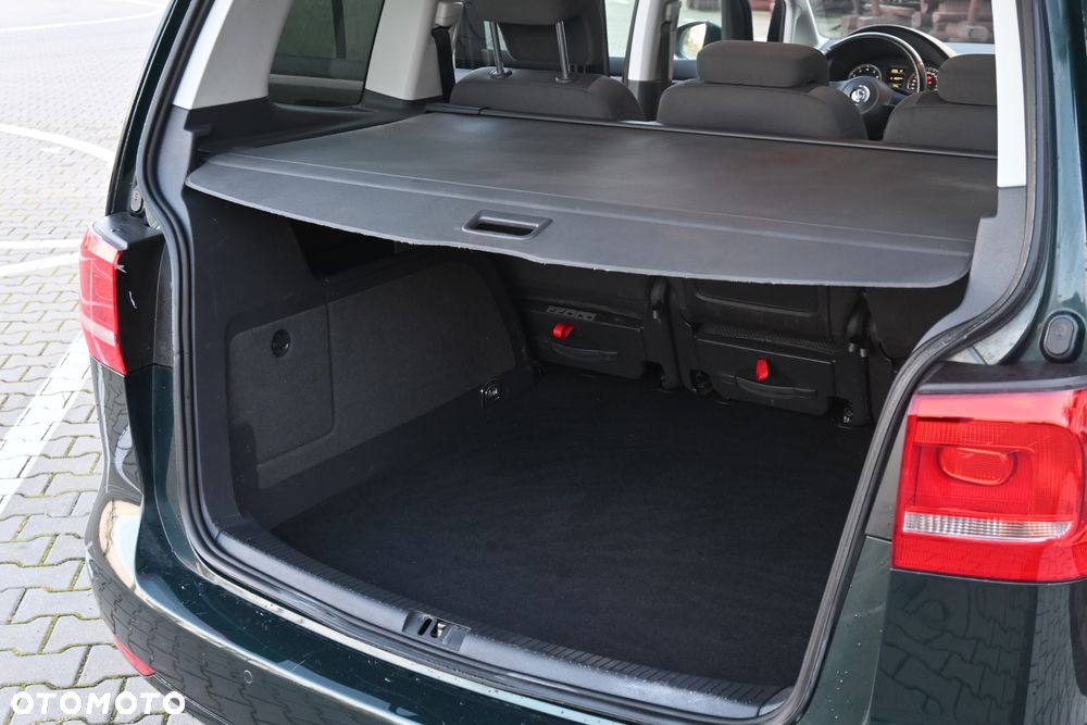 Volkswagen Touran 1.4 TSI Comfortline DSG - 26