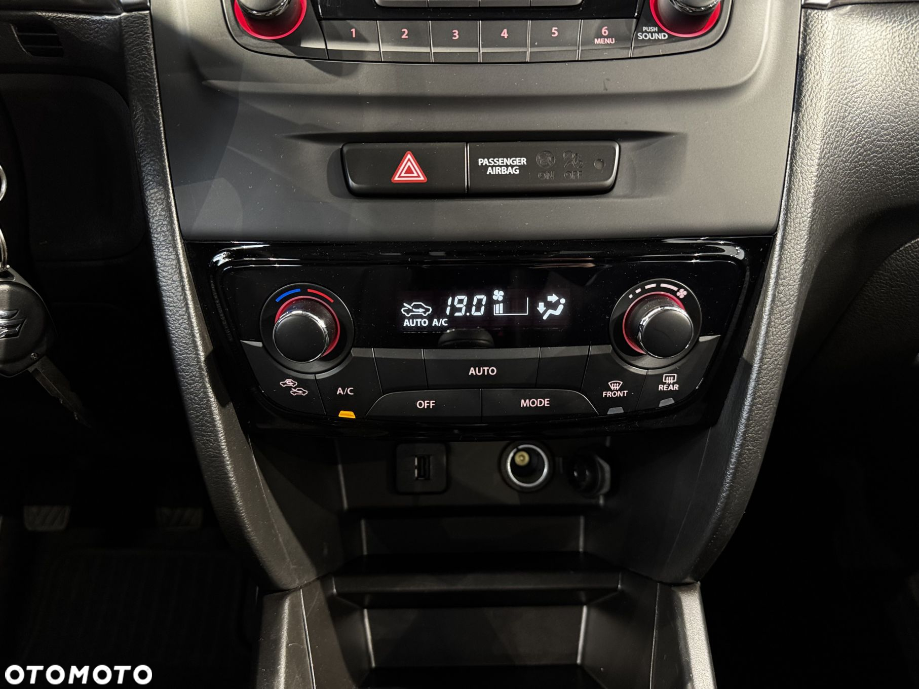 Suzuki Vitara - 22