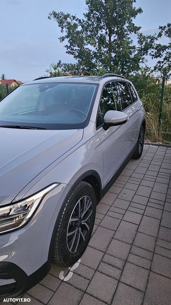 Volkswagen Tiguan - 4