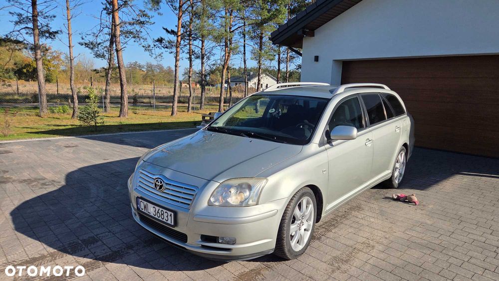 Toyota Avensis - 3