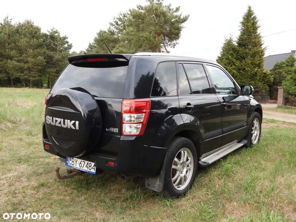 Suzuki Grand Vitara 2.4 Premium - 7