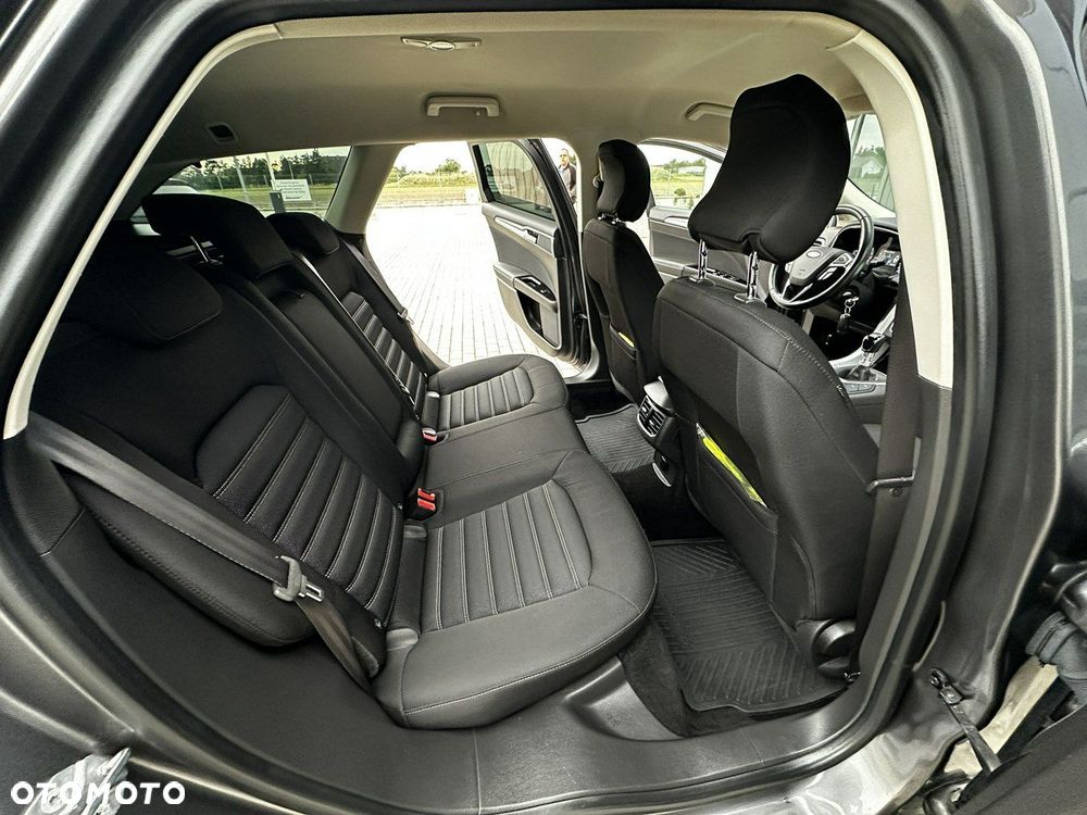 Ford Mondeo 2.0 TDCi Ambiente - 15