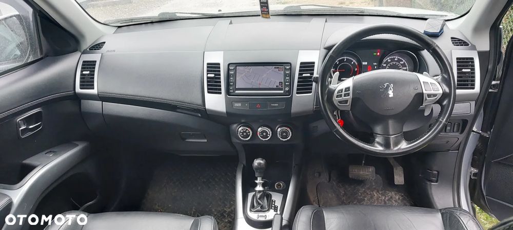 Peugeot 4007 2.2HDi Platinum - 6