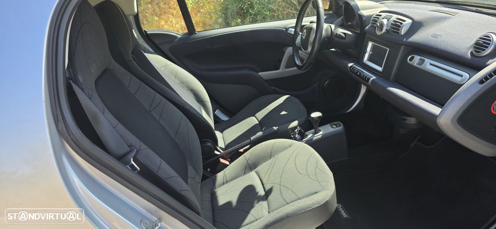 Smart ForTwo Coupé 1.0 mhd Passion 71 - 13