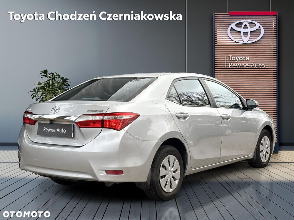 Toyota Corolla 2015 photo 2