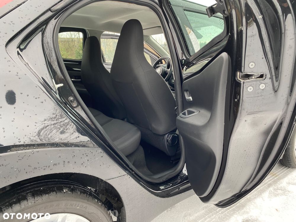 Toyota Aygo X S-CVT Limited - 20