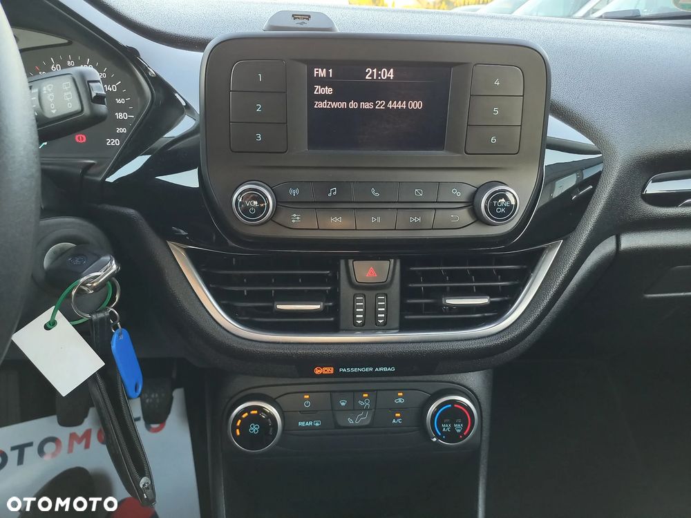 Ford Fiesta - 22