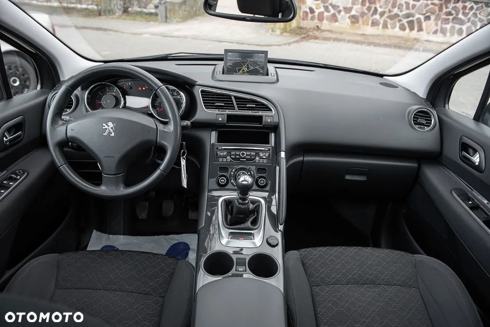 Peugeot 3008 - 24