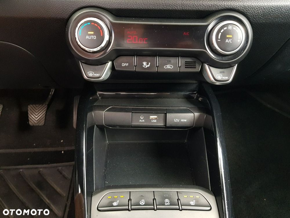 Kia Rio 1.2 Dream Team Edition - 19