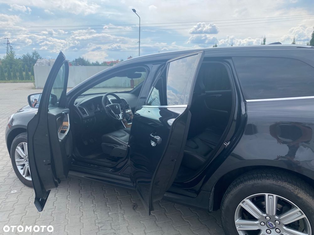 Volvo XC 60 D3 Drive-E Momentum - 6