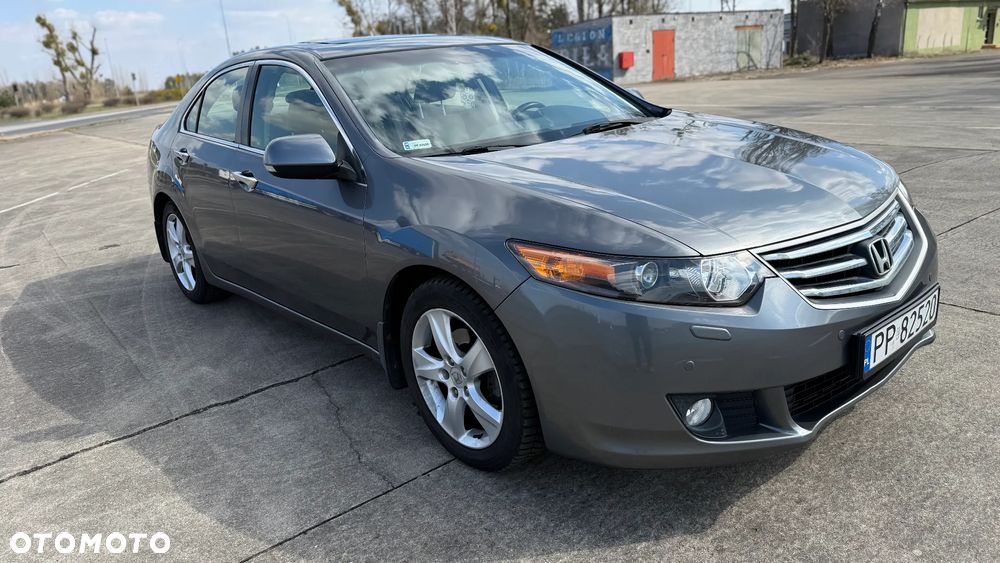 Honda Accord 2.0 Executive - 1