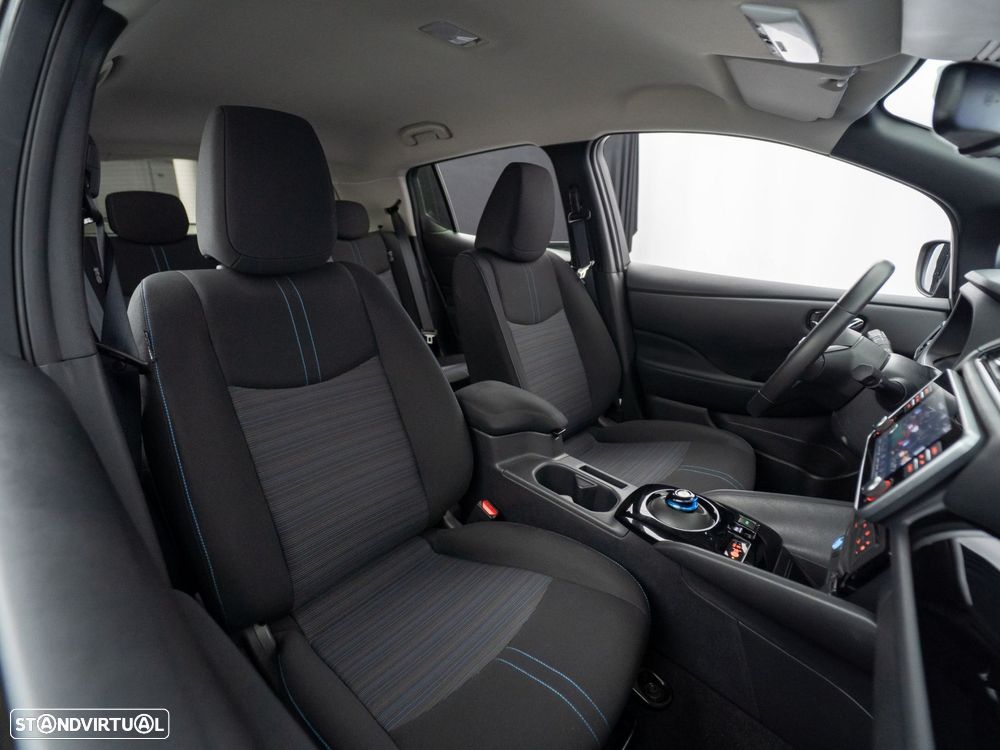 Nissan Leaf N-Connecta - 34