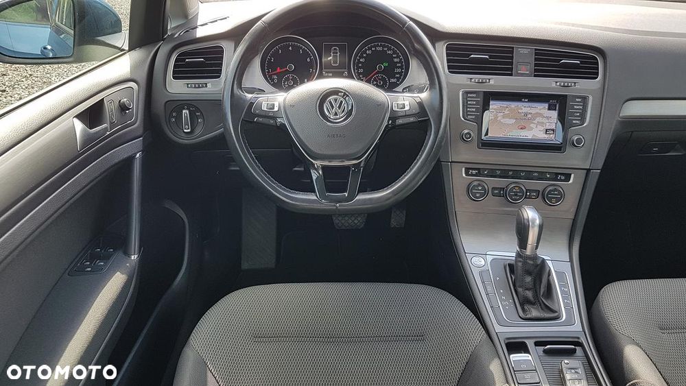 Volkswagen Golf 1.4 TSI BlueMotion Technology DSG Comfortline - 14