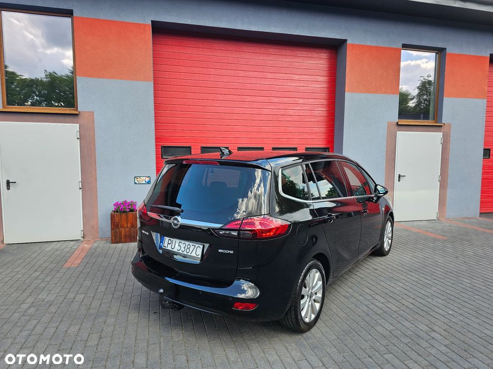 Opel Zafira 1.4 T Cosmo EcoFLEX S&S EU6 - 17