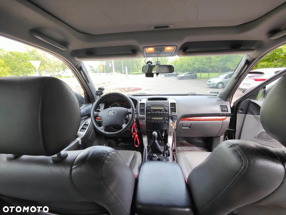 Toyota Land Cruiser 3.0 D Sol - 11