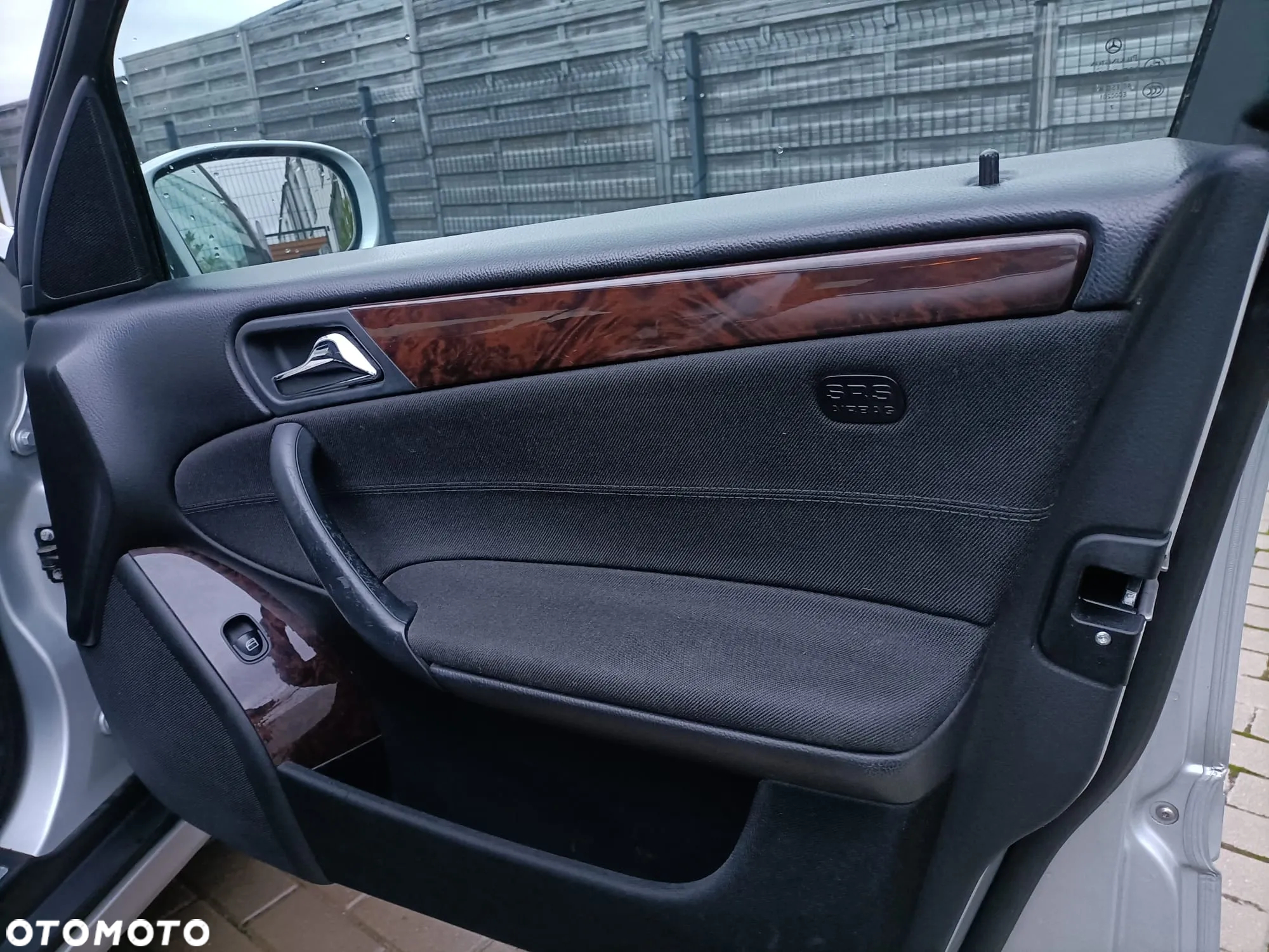 Mercedes-Benz Klasa C 180 T Kompressor Automatik Elegance - 16