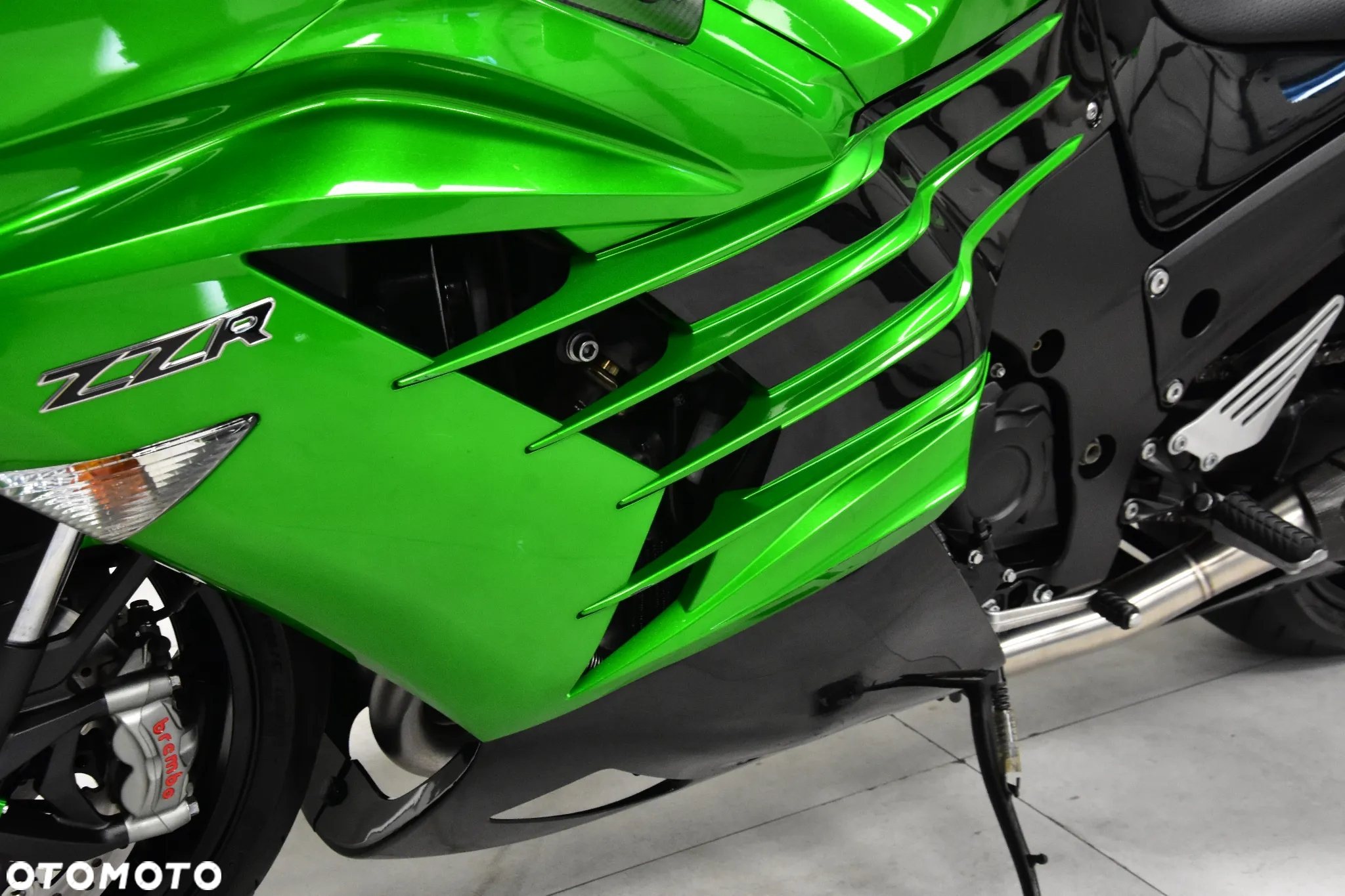 Kawasaki ZZR - 37